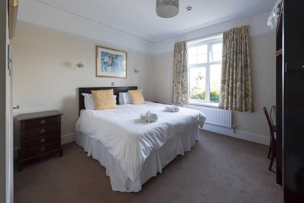 Downsview Hotel Ashford  Bagian luar foto