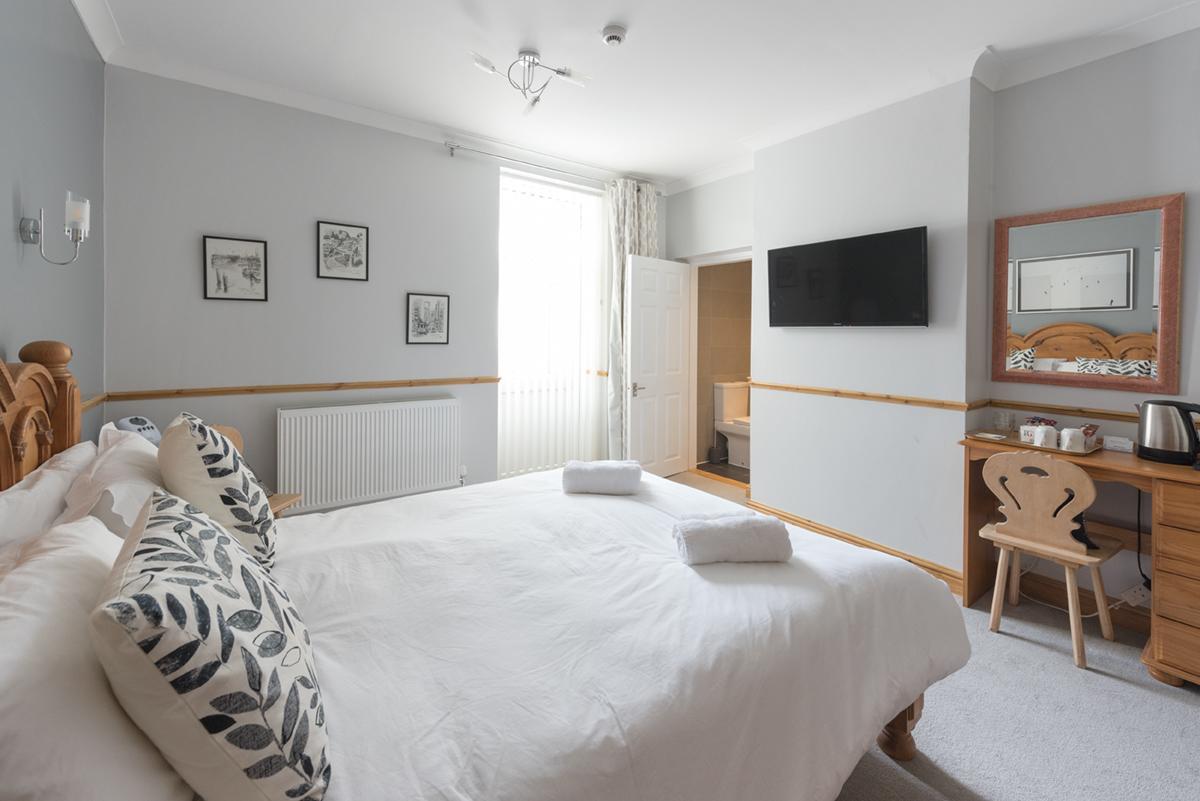 Downsview Hotel Ashford  Bagian luar foto